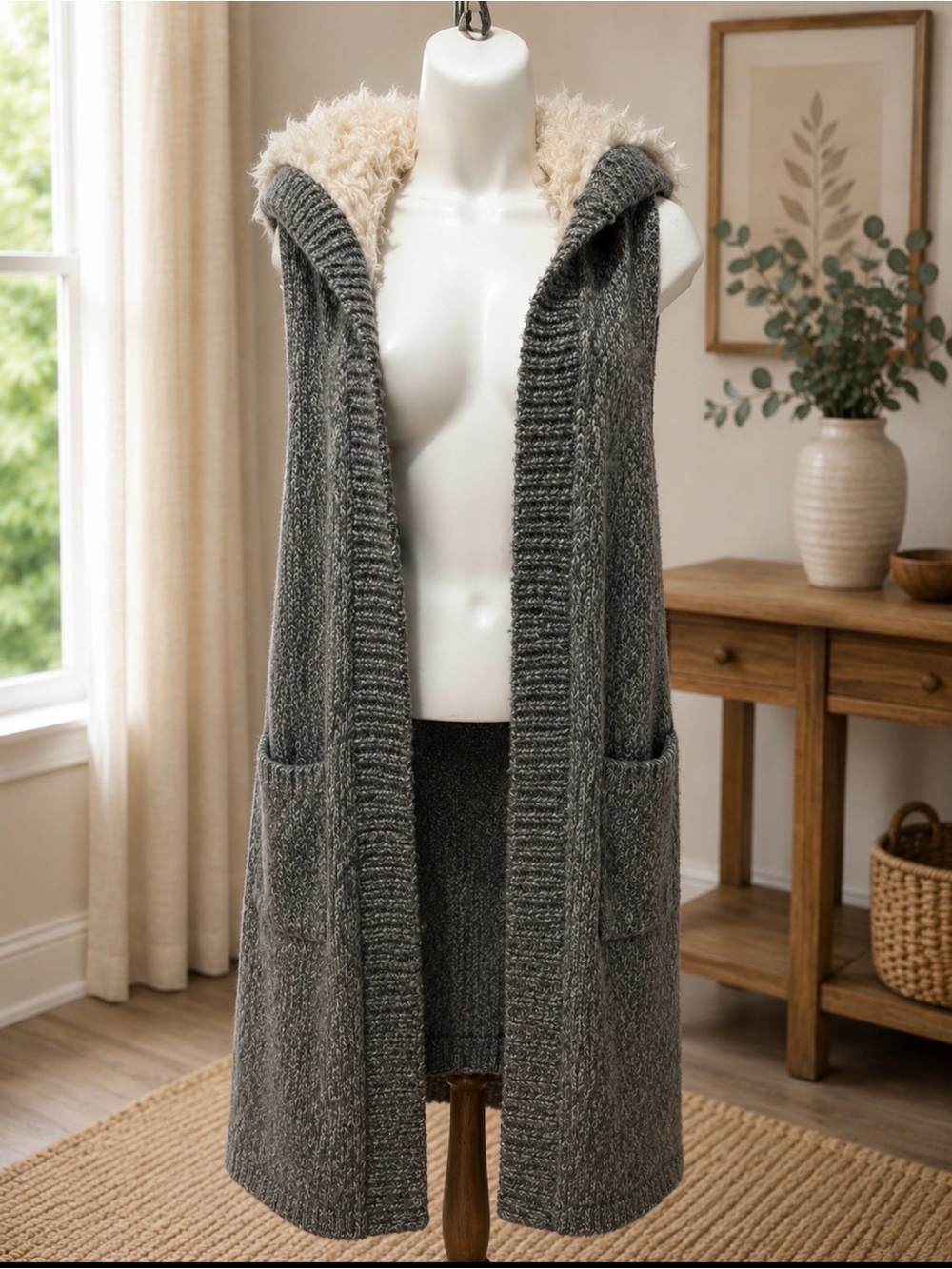 GAP Gray Hooded Knit Long Vest with Cream Faux Fur Trim size m